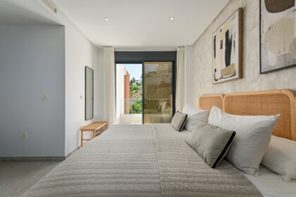 ea34739b58e395a1e704d88956d1b293 - 10