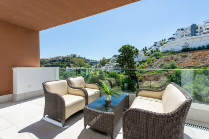 ea34739b58e395a1e704d88956d1b293 - 23