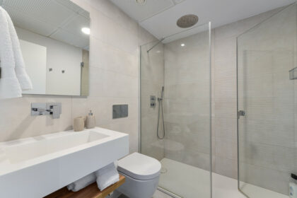 ea34739b58e395a1e704d88956d1b293 - 28