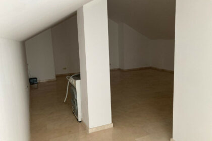 ecc8bf9cde5478c82c03d8844cc9e2f0 - 11