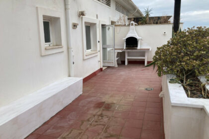 ecc8bf9cde5478c82c03d8844cc9e2f0 - 17