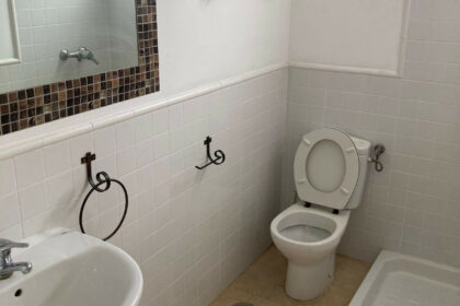 ecc8bf9cde5478c82c03d8844cc9e2f0 - 19