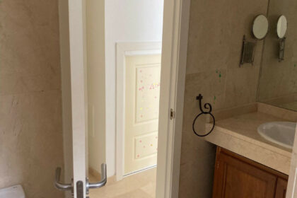 ecc8bf9cde5478c82c03d8844cc9e2f0 - 23