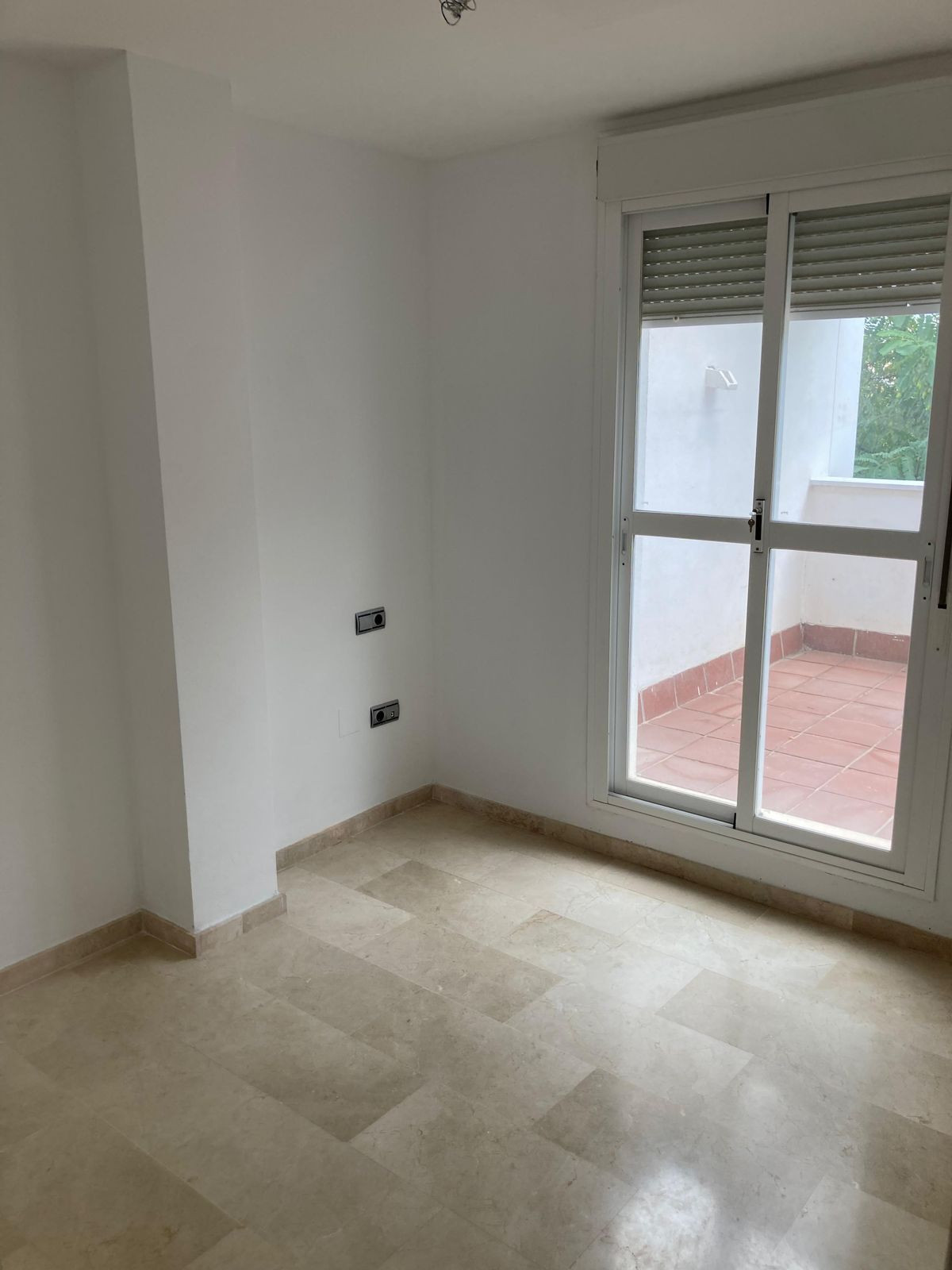 ecc8bf9cde5478c82c03d8844cc9e2f0 - 9