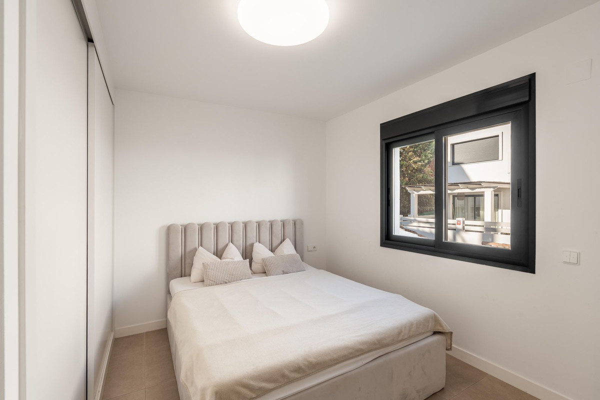 ed9547133c2153dc2b45d65ab121027f - 10