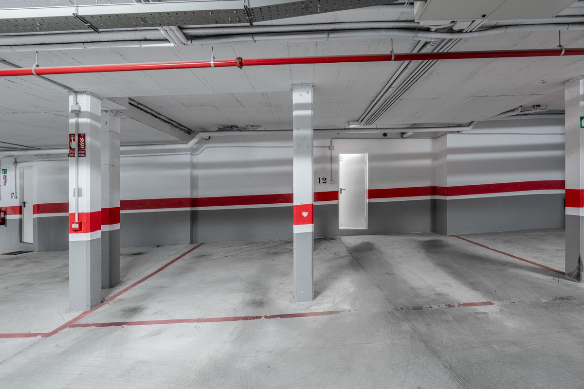 ed9547133c2153dc2b45d65ab121027f - 17