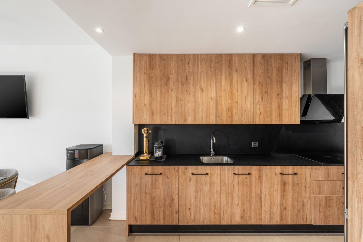 ed9547133c2153dc2b45d65ab121027f - 2