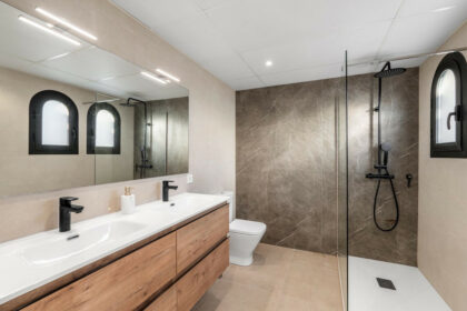 ed9547133c2153dc2b45d65ab121027f - 9