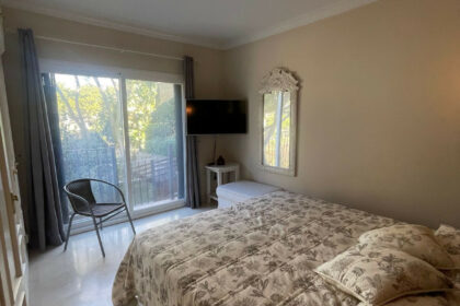 edc822dbd592562797ee9a05ad49faad - 18