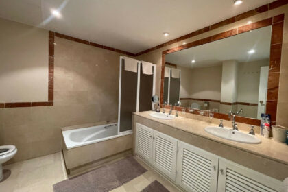 edc822dbd592562797ee9a05ad49faad - 19