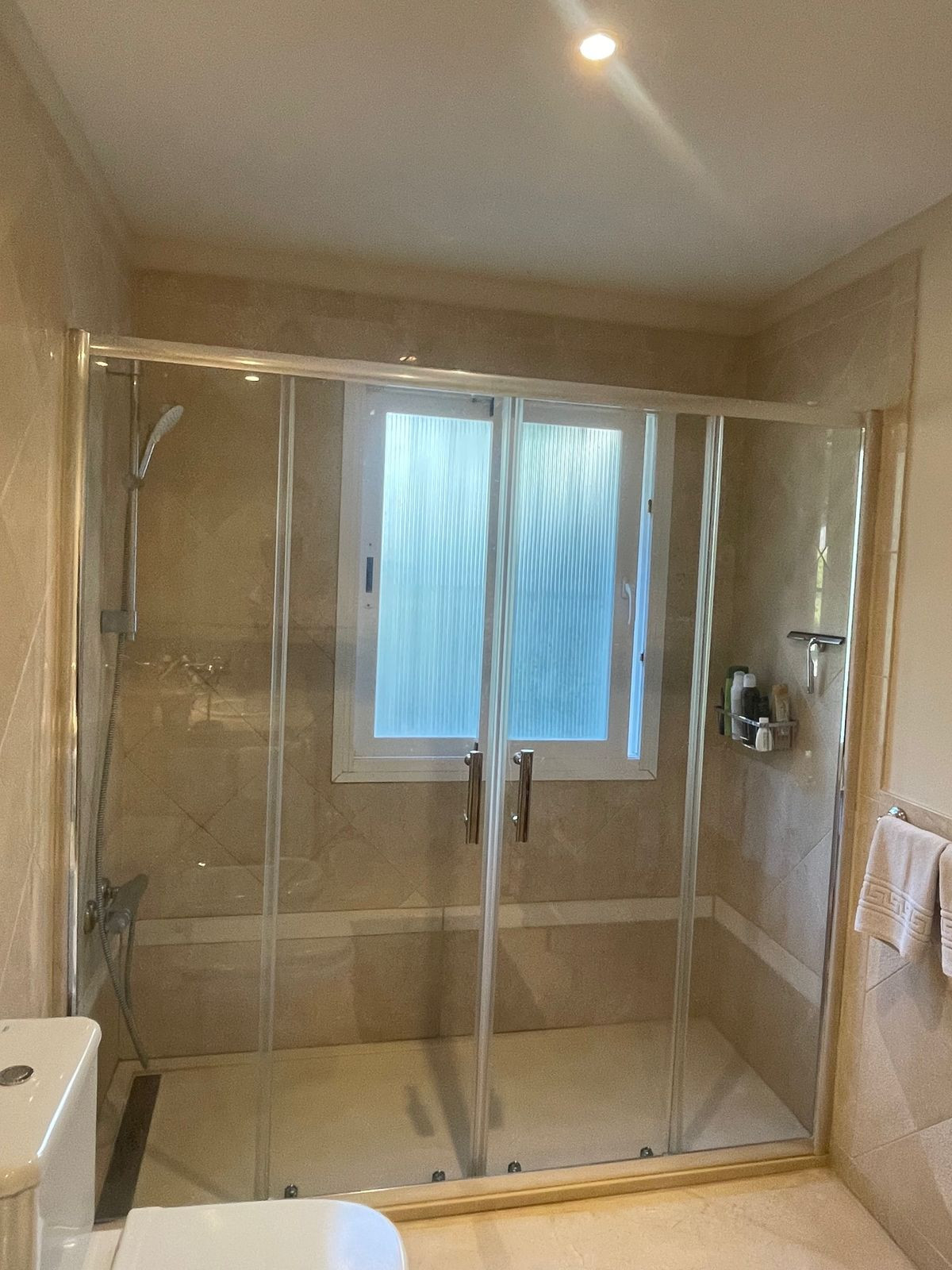 edc822dbd592562797ee9a05ad49faad - 21