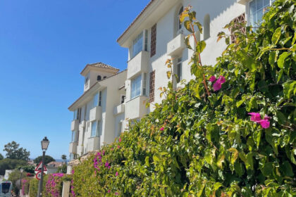 edc822dbd592562797ee9a05ad49faad - 25