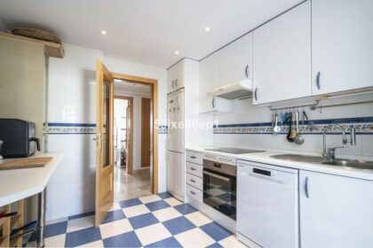 edffbe01d0787f1e702b315790e91ad8 - 7