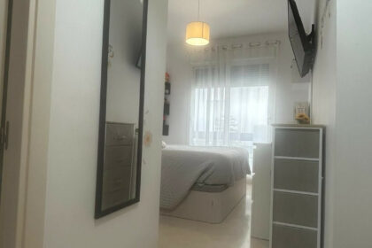 ee42404a4829feb5a473d35b7a14b1f8 - 18