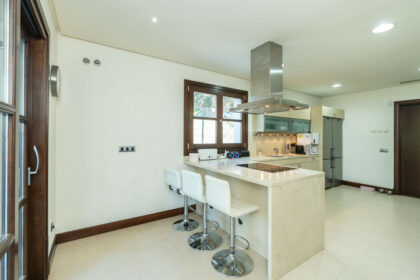 ee717384a270a0e79ece741522676d51 - 11