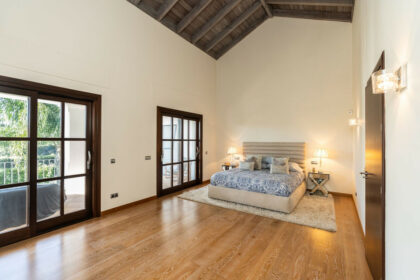 ee717384a270a0e79ece741522676d51 - 16