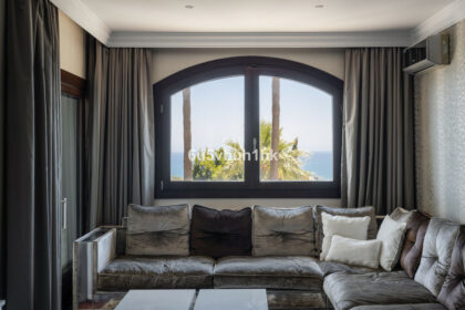 ef3014d36e9199b53c6188195d5b49eb - 19