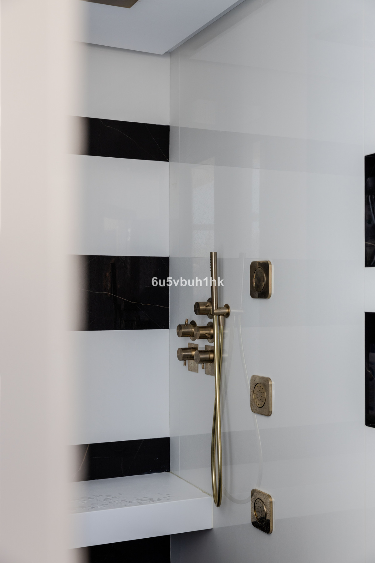 ef3014d36e9199b53c6188195d5b49eb - 24