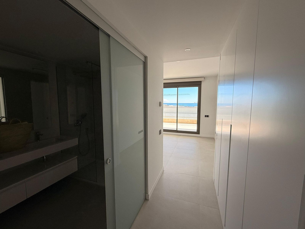 ef656729b95bfe73278f4fa449318e98 - 9