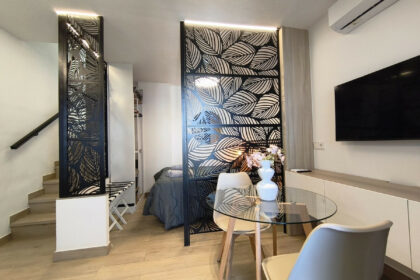 efd96e49b7b3a7fe480b44310724067f - 10