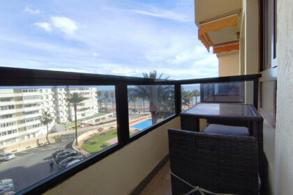 efd96e49b7b3a7fe480b44310724067f - 12