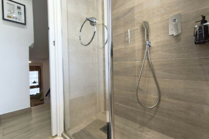 efd96e49b7b3a7fe480b44310724067f - 31