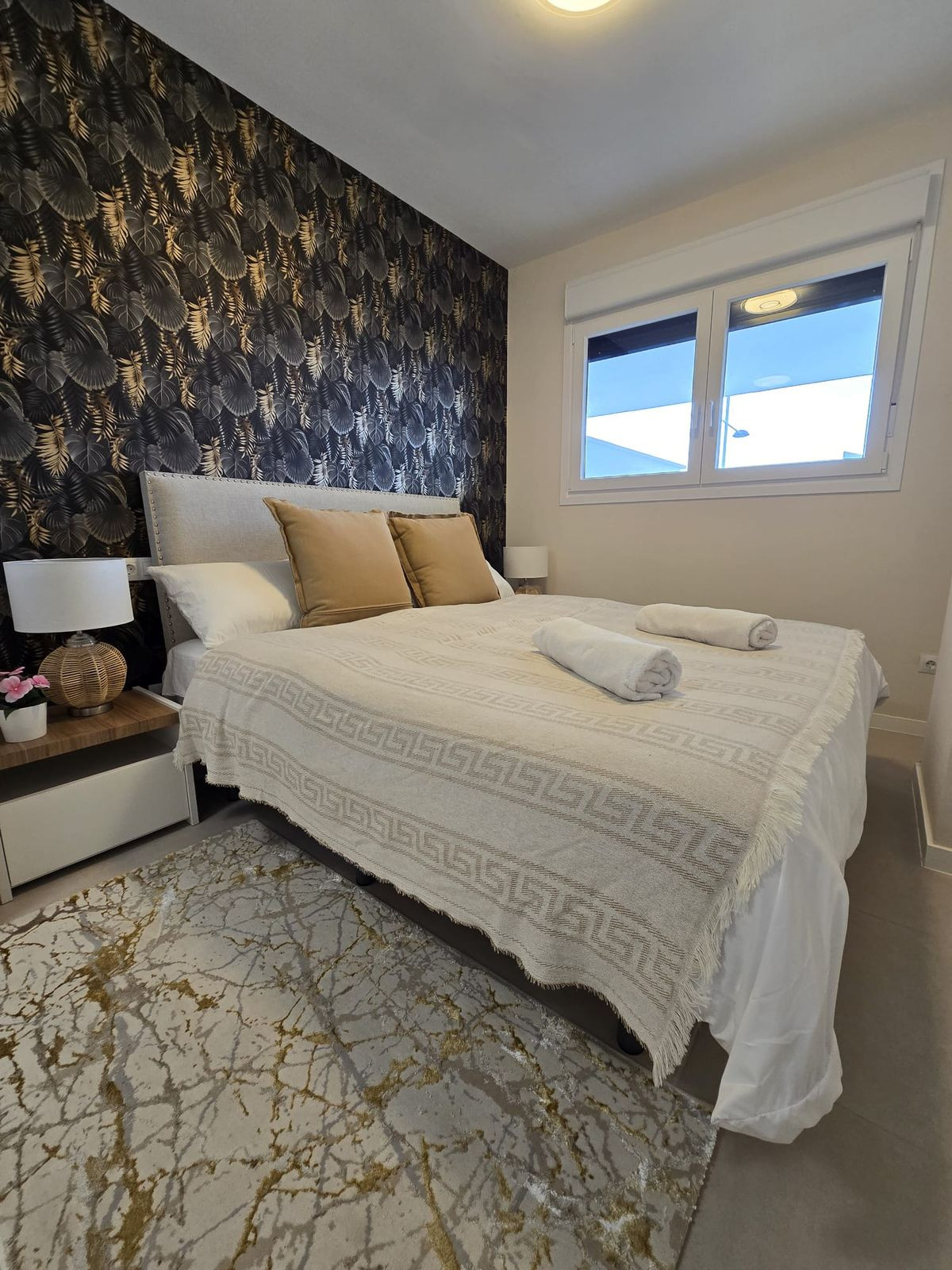 f08c167a9b9e7b811566920937057273 - 9