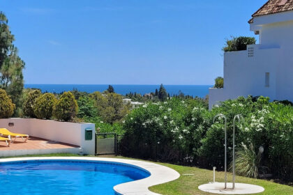 f21917bf852672cbfc6cba2609713e1f - 16