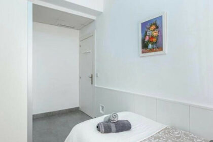 f2963e301cfe9a580106c36b9c787537 - 11