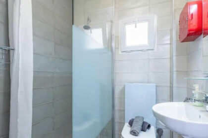 f2963e301cfe9a580106c36b9c787537 - 4