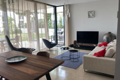 f4a6b2f573b8c226ba7ffb4550e8476a - 14