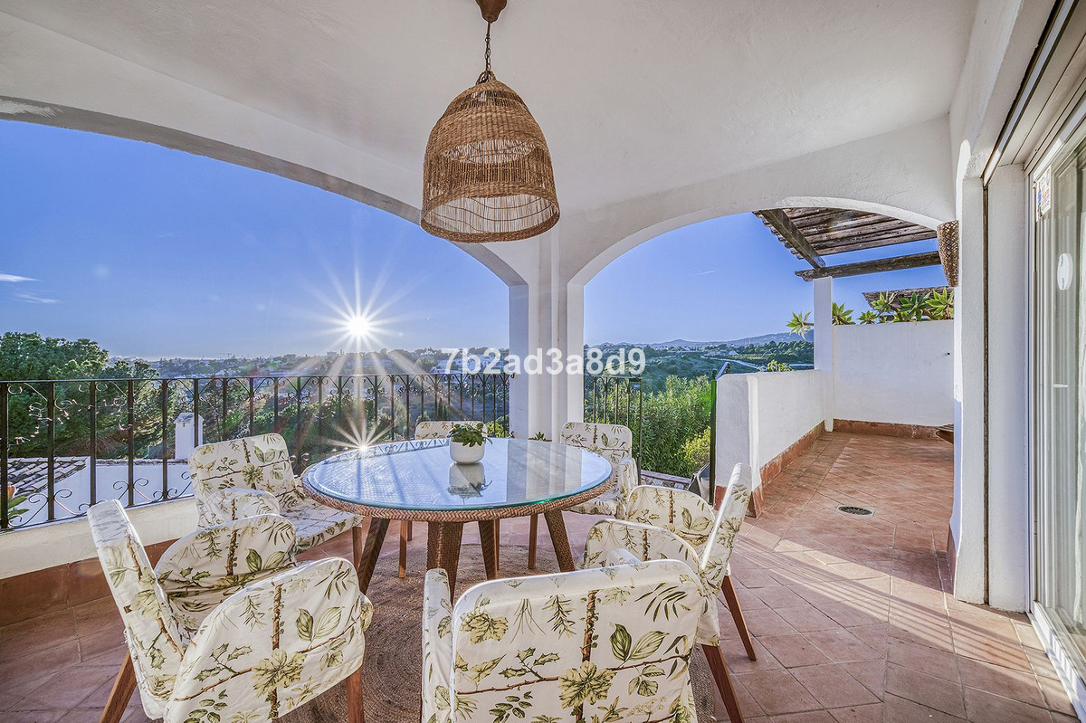 f683a06ed5b428dd2e0f5257f7b0e6d5 - 15