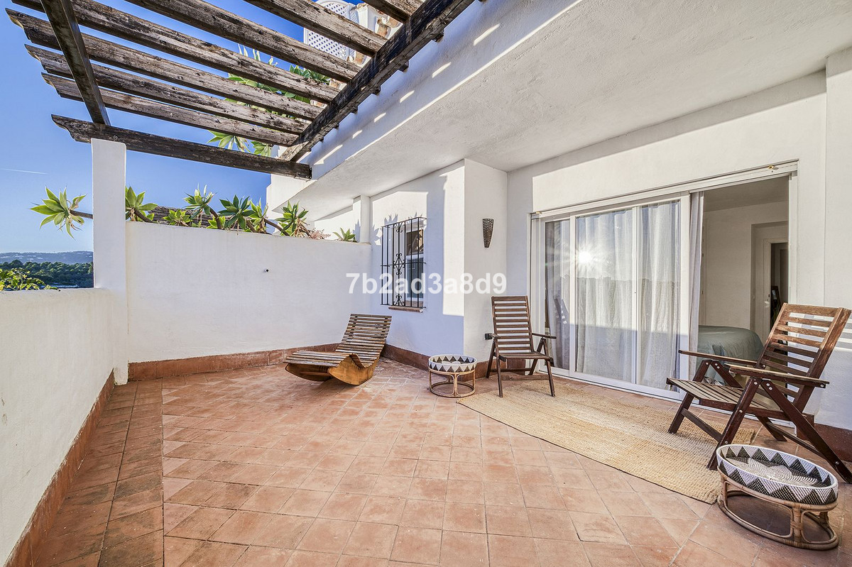 f683a06ed5b428dd2e0f5257f7b0e6d5 - 16