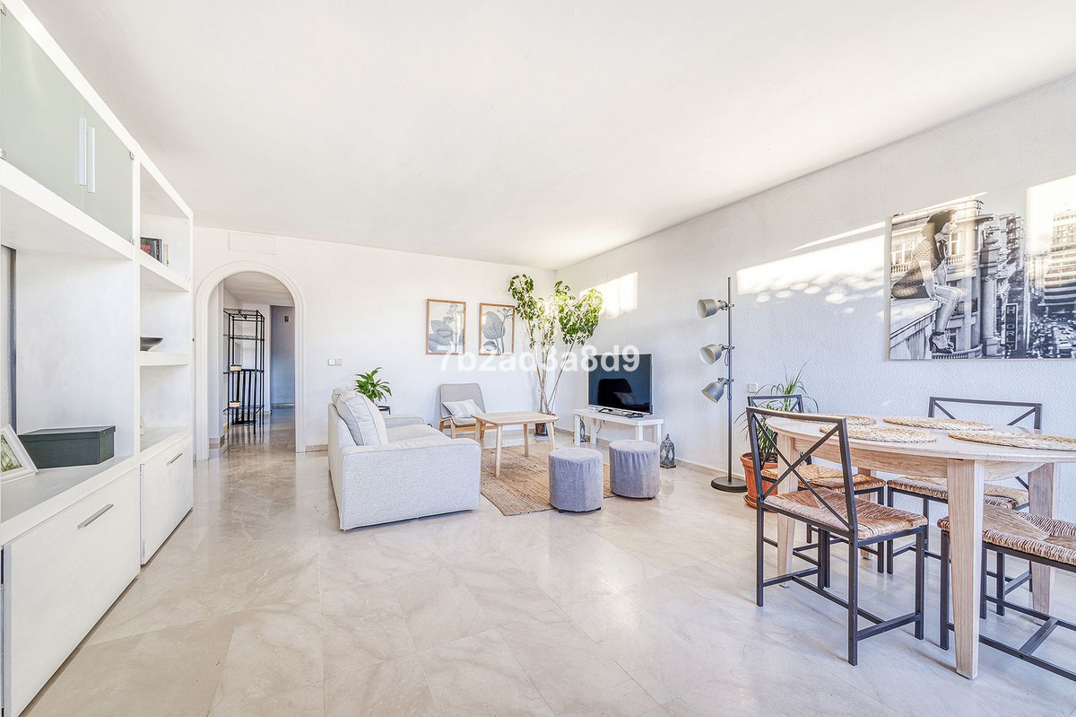 f683a06ed5b428dd2e0f5257f7b0e6d5 - 2