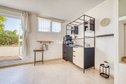 f683a06ed5b428dd2e0f5257f7b0e6d5 - 27