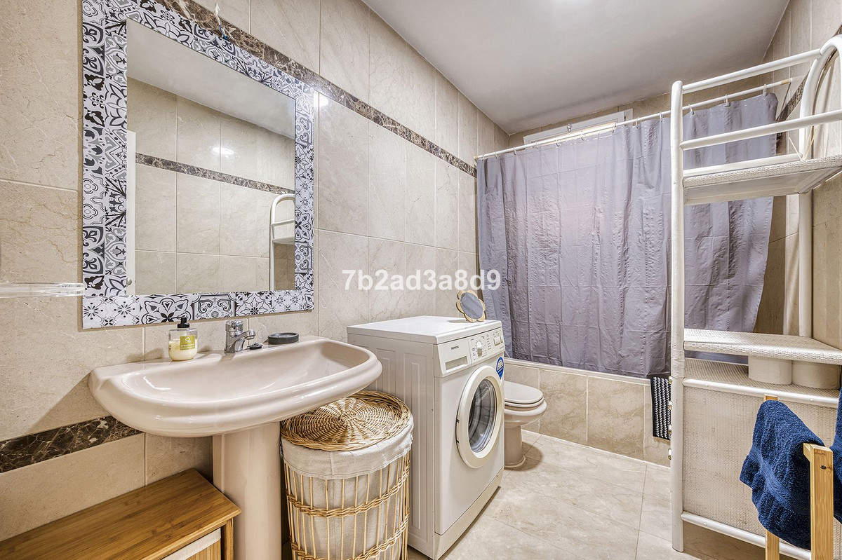 f683a06ed5b428dd2e0f5257f7b0e6d5 - 31