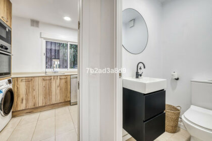 f683a06ed5b428dd2e0f5257f7b0e6d5 - 8