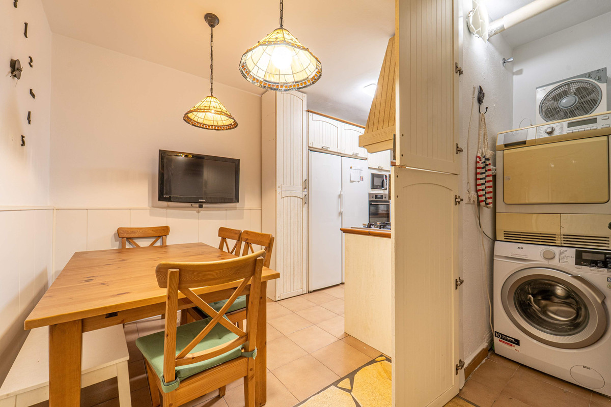 f7c75d3330c36644da71d32ea69a6ca9 - 10