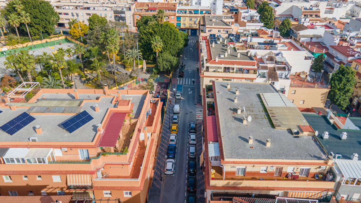 f7c75d3330c36644da71d32ea69a6ca9 - 29