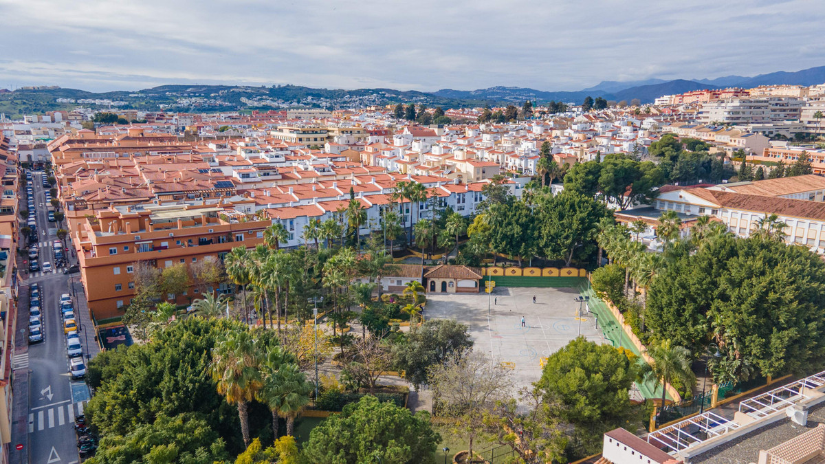 f7c75d3330c36644da71d32ea69a6ca9 - 31