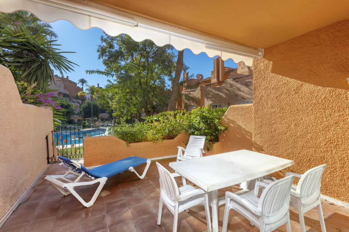 f80706e82cca882f4679ddee3306d7eb - 8