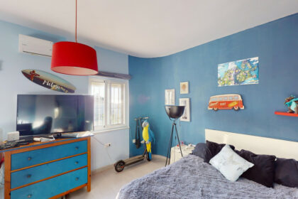 f877f584a91982ad51406e7a1e5e724b - 16