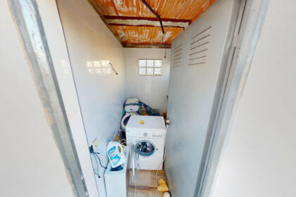 f877f584a91982ad51406e7a1e5e724b - 27