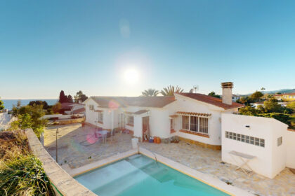 f877f584a91982ad51406e7a1e5e724b - 39