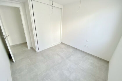 f984c958bf5211a4767b9ff9c56f33b6 - 16