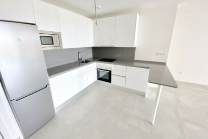 f984c958bf5211a4767b9ff9c56f33b6 - 17