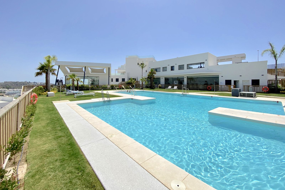 f984c958bf5211a4767b9ff9c56f33b6 - 25