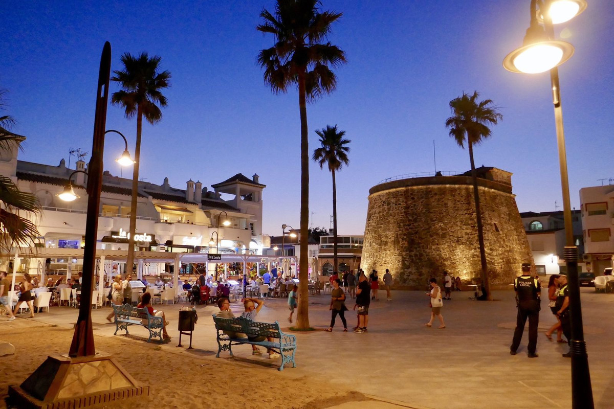 f984c958bf5211a4767b9ff9c56f33b6 - 29