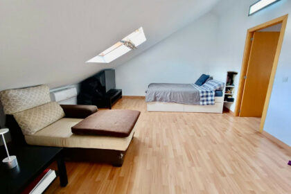 fb35c20f63f93aaafbebcabd09c2875e - 26