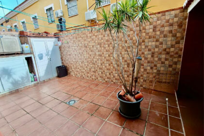 fb35c20f63f93aaafbebcabd09c2875e - 8